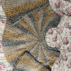 Free People L sweater poncho